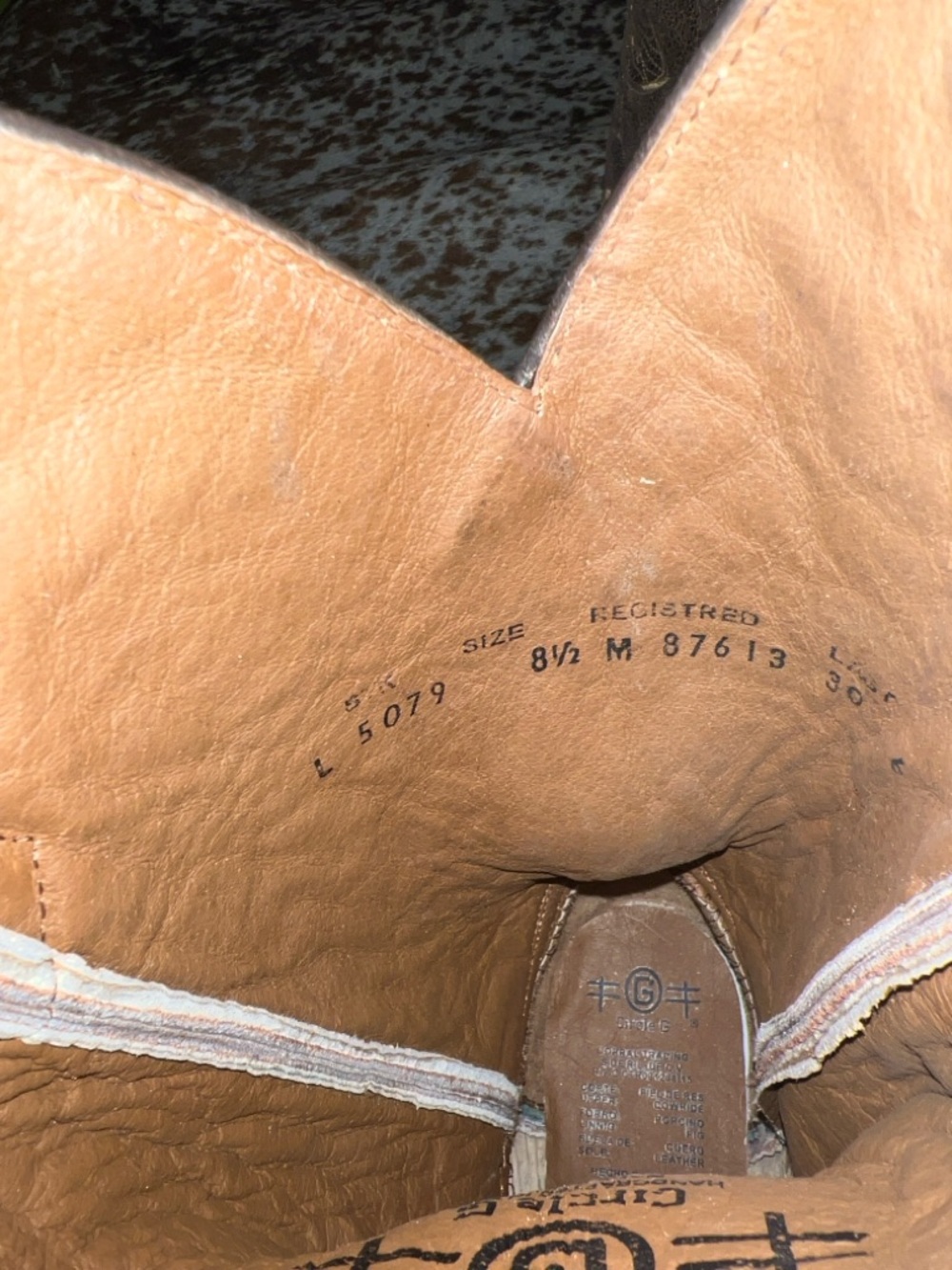 Circle G Distressed Brown Embroidered Western Heeled Boots - Picture 2 of 4